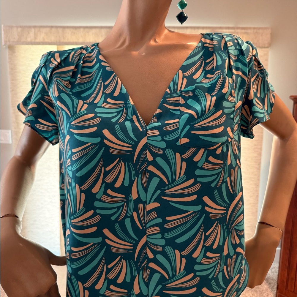 41 Hawthorn Tan and Green Blouse with Chic Style